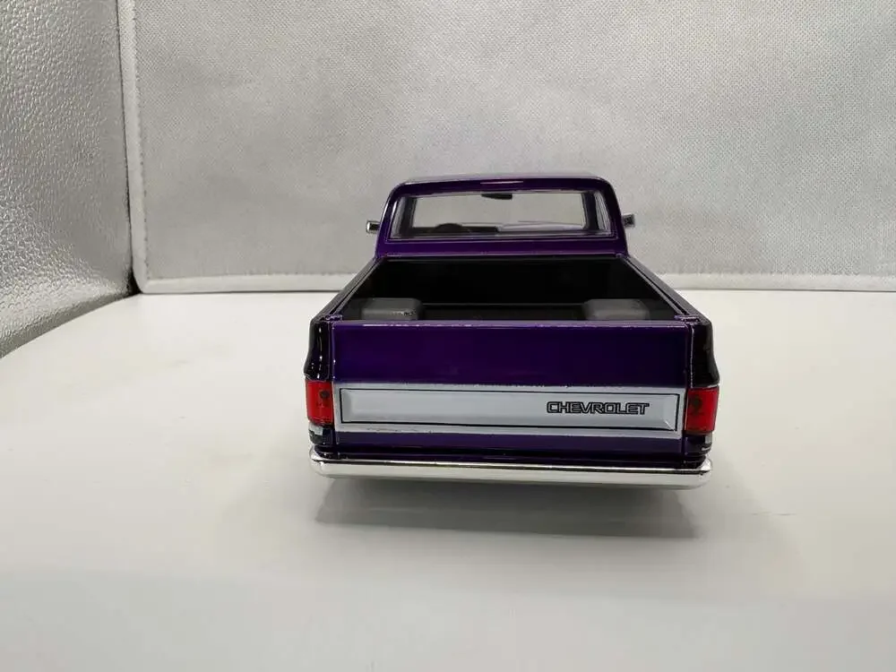 Jada Just Trucks 1985 Chevrolet C-10 Purple and Silver 1/24 Diecast Model